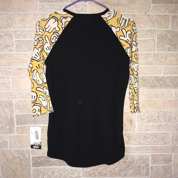 ✅LulaRoe Mickey Mouse Hands Randy Tee - Picture 6 of 7